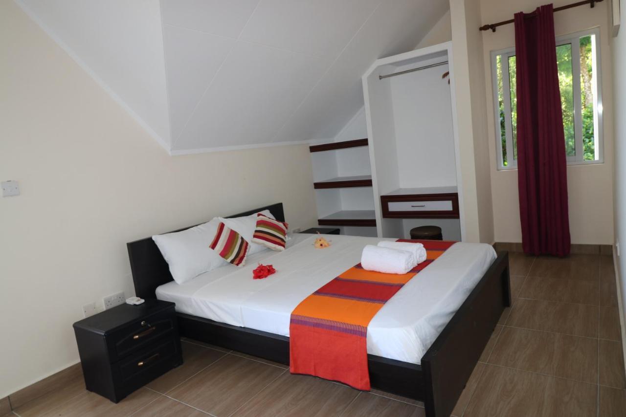 Le Ronce Villa Anse Royale Buitenkant foto
