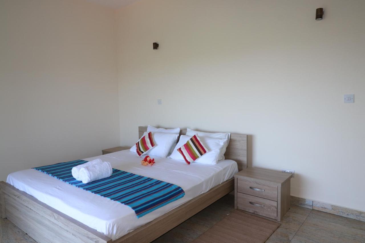 Le Ronce Villa Anse Royale Buitenkant foto