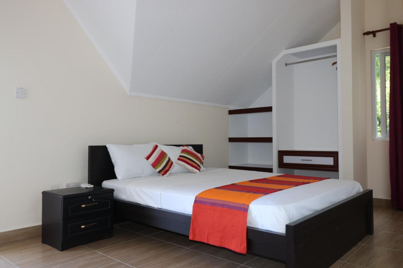 Le Ronce Villa Anse Royale Buitenkant foto